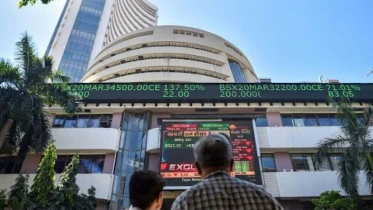 Sensex surges 500 pts, Nifty trades above 17800 in early trade on Wednesday, Feb 1; Coal India, ACC shares fall