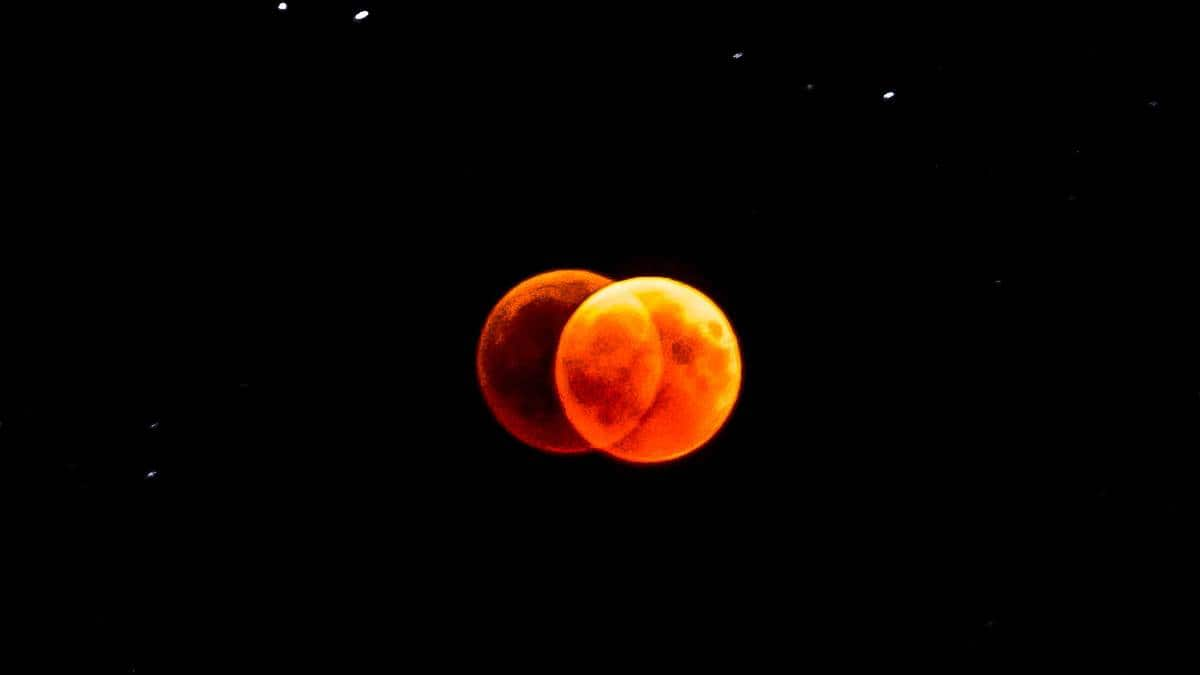 Lunar Eclipse 2023 Live Stream: Check When and Where to watch Chandra Grahan 2023 in India