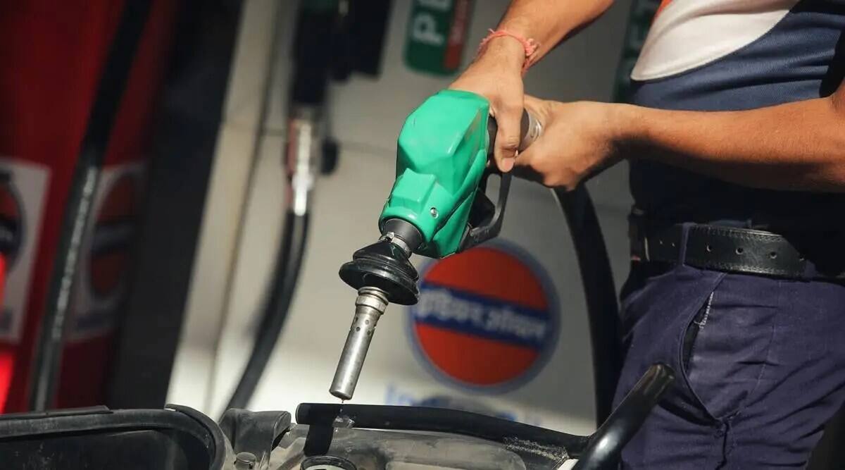 Petrol and Diesel Rate Today, 1 February: Fuel prices steady, Check rates in Delhi, Mumbai, other cities