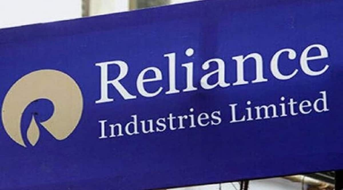 Reliance shares rise after in-line Q3 earnings? Should you buy, hold or sell RIL stock?