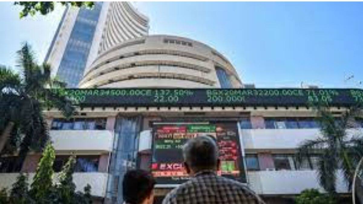 Equity indices shed over 1% amid weak global cues