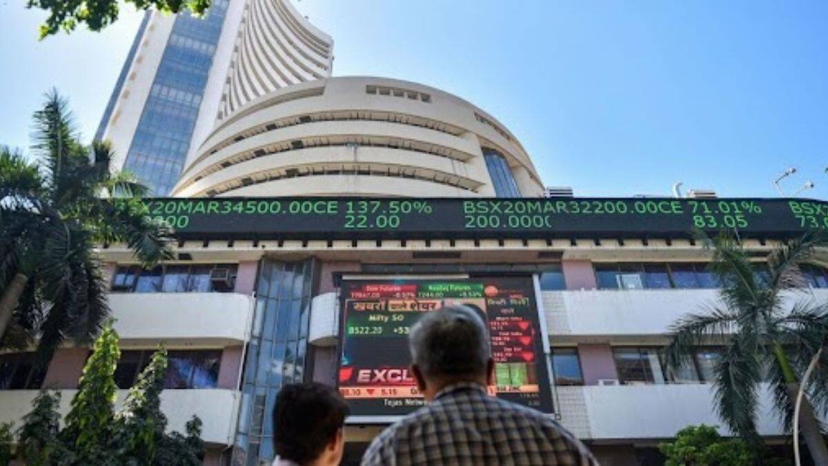 Nifty slips below 18100, Sensex dips 200 pts in early trade on Thu, Jan 19; Adani Enterprises shares fall 3%