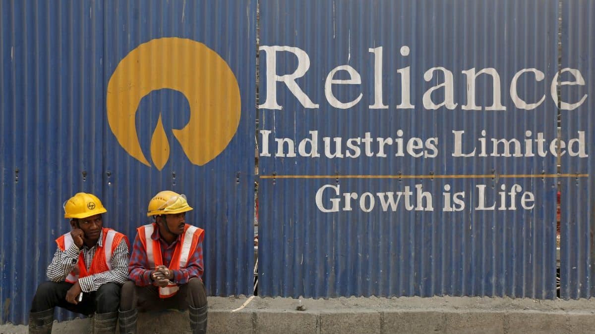 RIL Q2 Results: Profit rises 27.4% to Rs 17,394 crore on strong O2C segment performance